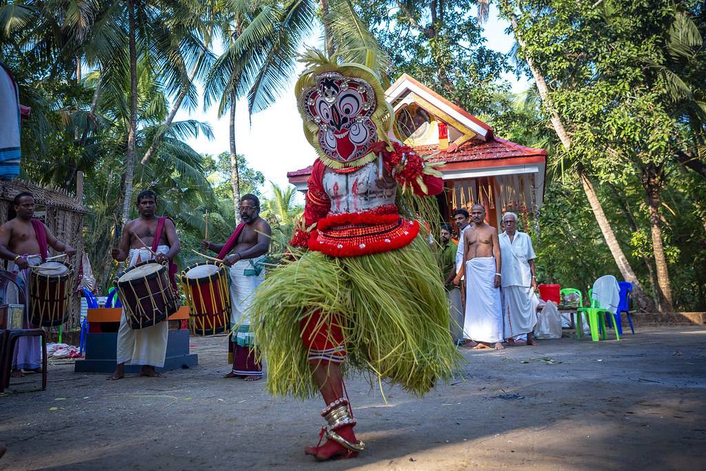 theyyam_images